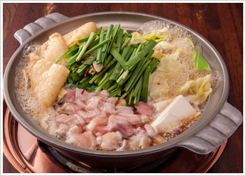 新鮮な生もつを使った贅沢なもつ鍋